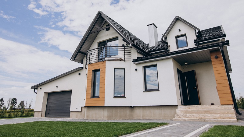 How to Make a Small Space Feel Bigger